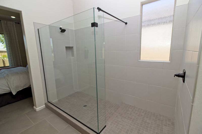 Walk-in Shower with Bench and Niches